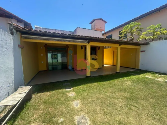 CASA COM 2/4 CONDOMÍNIO VIVENDAS COSTA AZUL