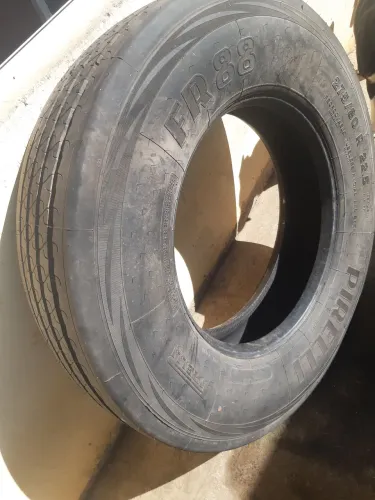 Pneus caminhão truck
