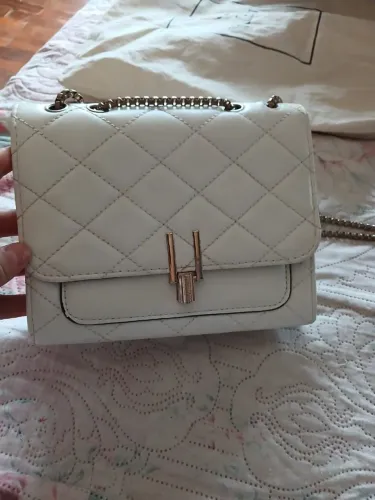 Vende bolsas me chama no ZAP 16 99um8um 6477