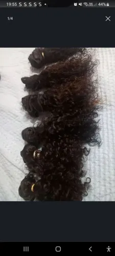 Cabelo cacheado humano 