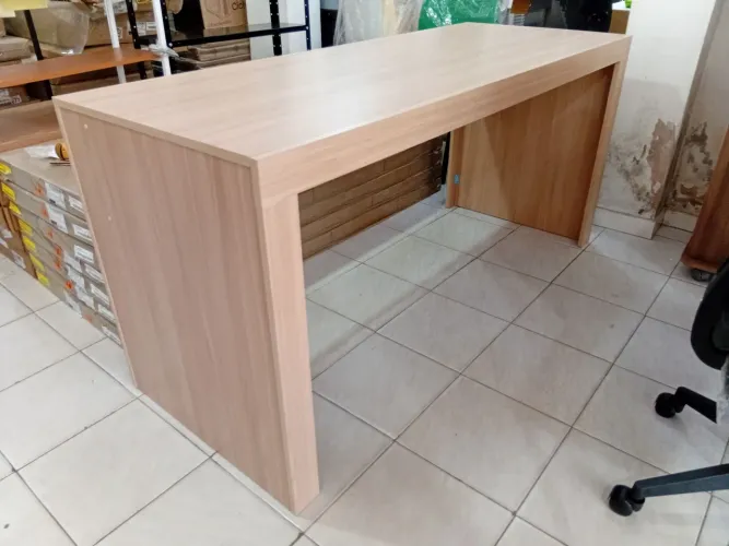 Mesa para escritório 