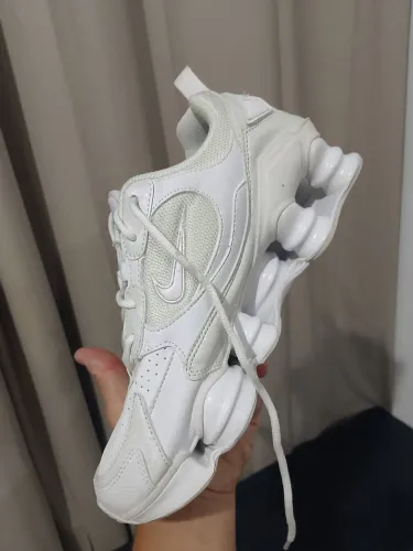 Nike Shox 12 molas Branco perola original R$ 275,00