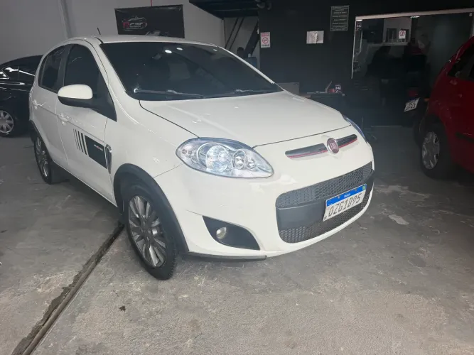 Fiat Palio Sporting 1.6 Flex 16V 5P 2015