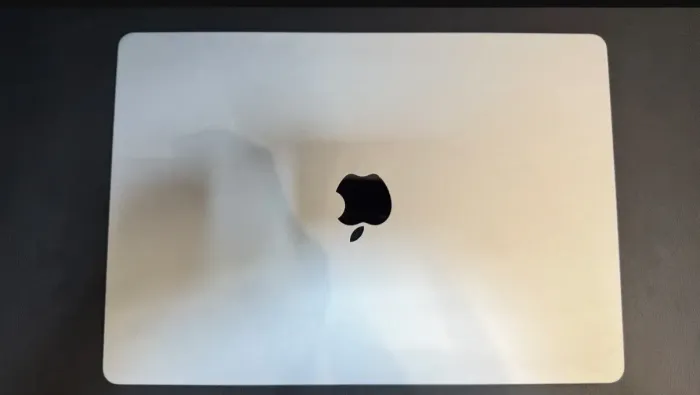 MacBook Air M3 2024 16GB RAM 512Gb Memória