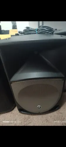 Caixa ativas Mack com mesa de som profissional