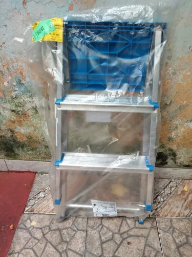 Escada banqueta 2 degraus, Nova nunca usada