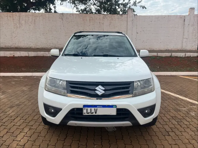 Suzuki Grand Vitara 2.0 16V 4x2/4x4 5P Aut. 2013