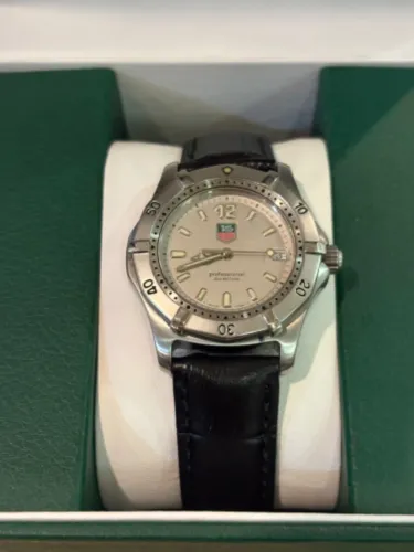 Relógio Vintage Tag Heuer Professional 2000