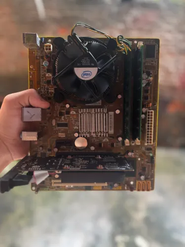 PC Intel Core 2 Duo + 4 GB RAM + GeForce GT 730 2 GB
