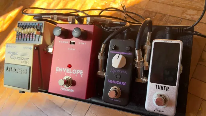 KIT DE PEDAIS + PEDALBOARD + BAG + FONTE DE ALIMENTAÇÃO (PRONTO PARA USAR) | ACEITO CARTÃO