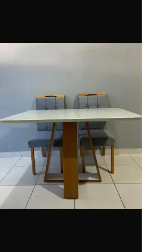 Mesa Carlinhos 