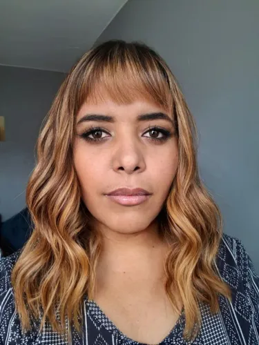 Cuidadora de idosos com experiência 