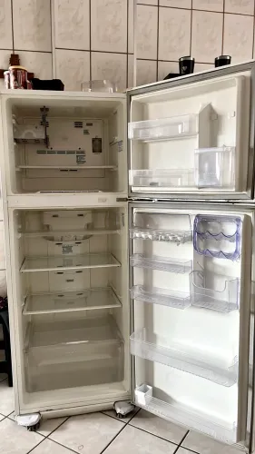 Geladeira Electrolux Frost Free - Funcionando Muito Bem | Santo André