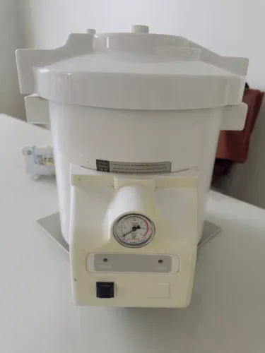 Autoclave vertical 8L