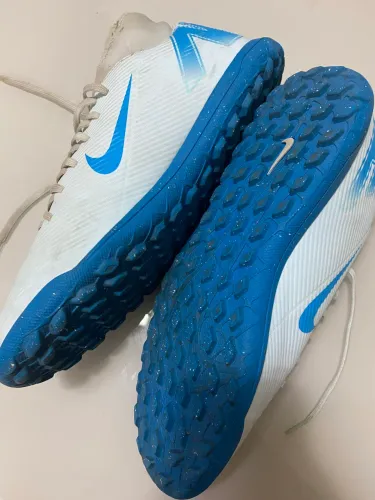 Chuteira Nike botinha ORIGINAL 