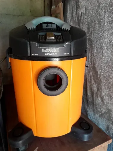 Aspirador de po e agua