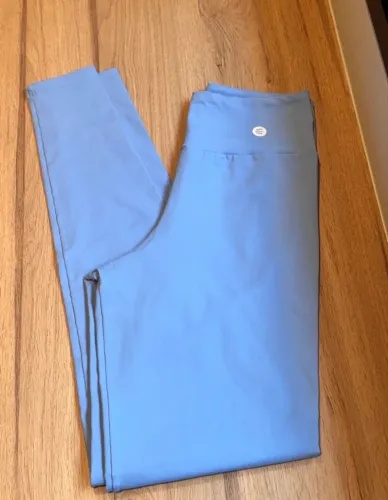 Calça legging treino- tamanho G