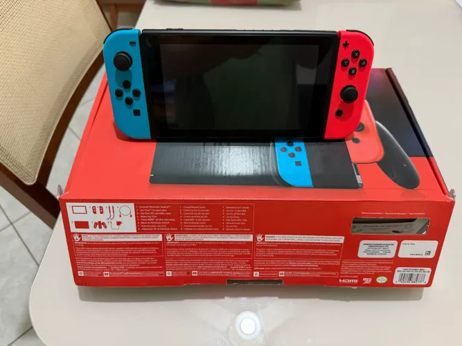 Nintendo Switch Desbloqueado 256GB - Como Novo | Completo na Caixa!