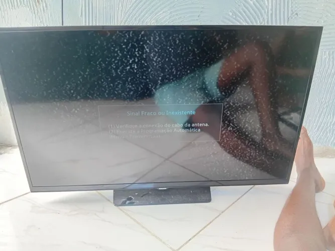 Televisão de 40,  usada , 