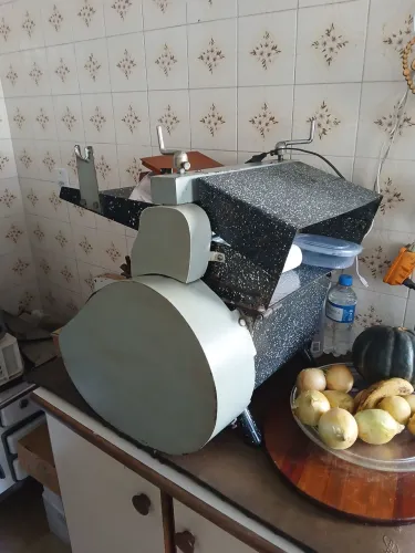 Máquina de fazer massas industrial