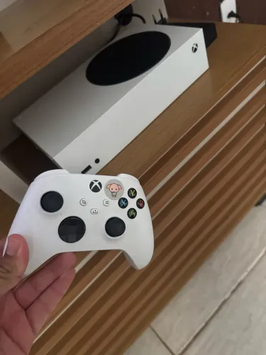 X Box series s com 1 controle