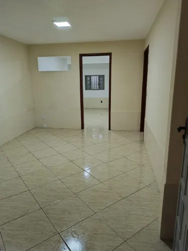 Apartamento 2 quartos espaçoso, com garagem coberta