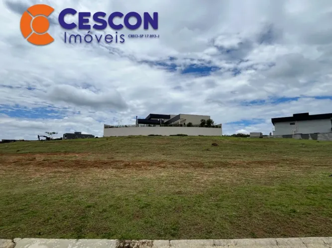 Terreno exclusivo à venda em condomínio de luxo na Aldeia da Serra, Santana de Parnaíba-SP