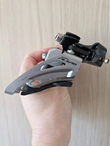 Câmbio Dianteiro Shimano Alívio 2x9v Fd-m3120
