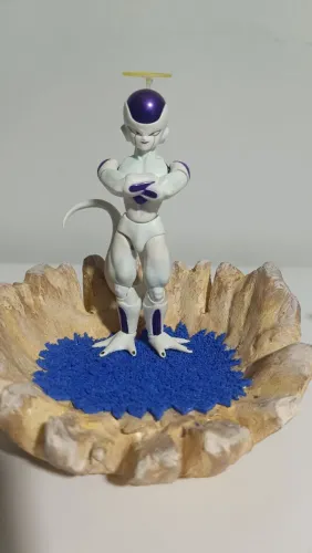 Bandai Sh Figuarts Freeza final form, + brinde.