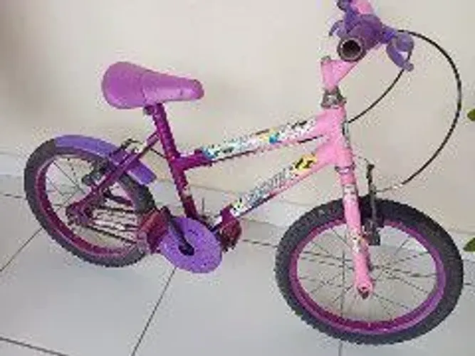 Vendo bicicleta infantil feminina Aro 16. Cor Lilás com desenho da miney