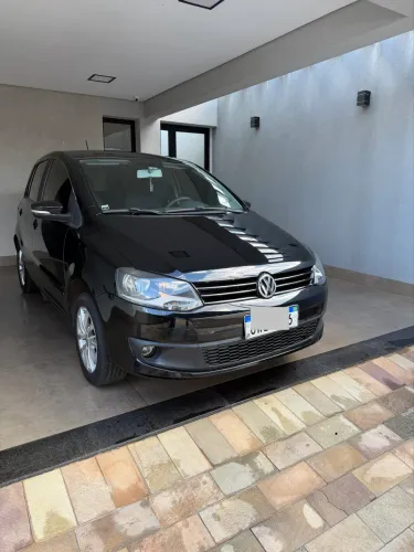 Volkswagen Fox 1.0 MI Total Flex 8V 5P 2014