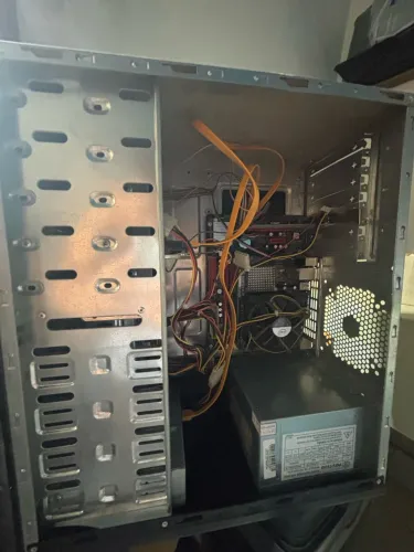 PC Antigo Intel + Biostar + Fonte Positivo - Completo / Peças