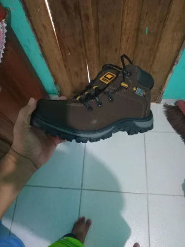 Vendo esta bota 