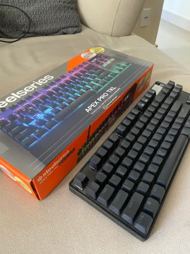 Teclado Apex Pro TKL (perfeito estado)