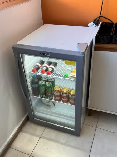 Frigobar porta de vidro - venax