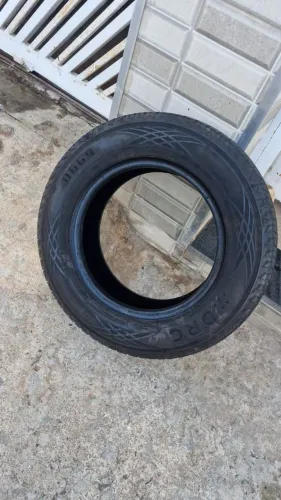 Pneu 175/70/R13