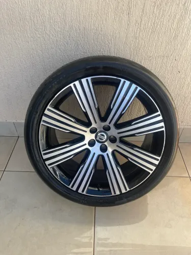 Vendo 3 rodas da volvo XC90