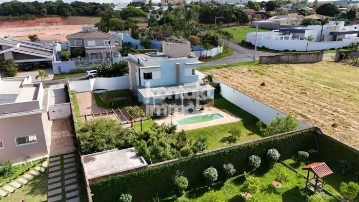 Casa de condomínio - Assobradada com 4 quartos à Venda, Ourives - Salto de Pirapora