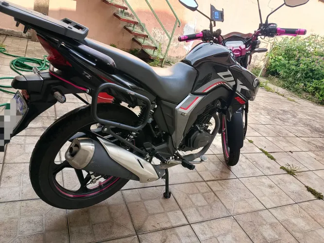 Vendo DK160 , moto de mulher, única dona. LEIA O ANÚNCIO