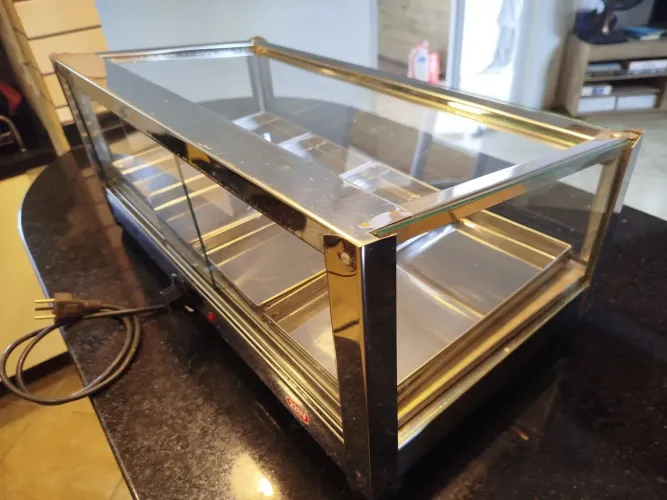 Estufa expositora 4 bandejas