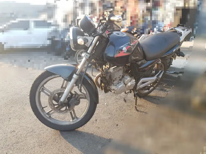 Melhor custo benefício! GSR 150 Carburada!