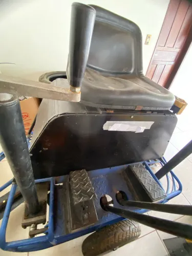 Alisadora Piso Tripulada