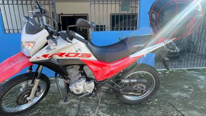 Vendo ou Troco Moto Honda Bros 2019