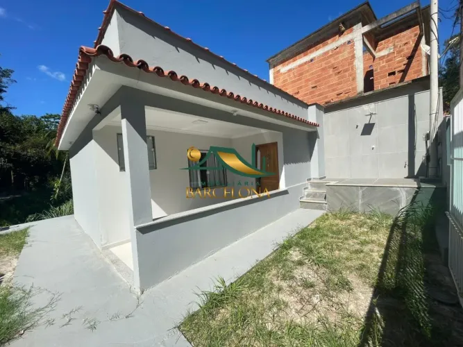 Casa para Venda em Piraí, Varjão, 1 dormitório, 1 banheiro, 2 vagas
