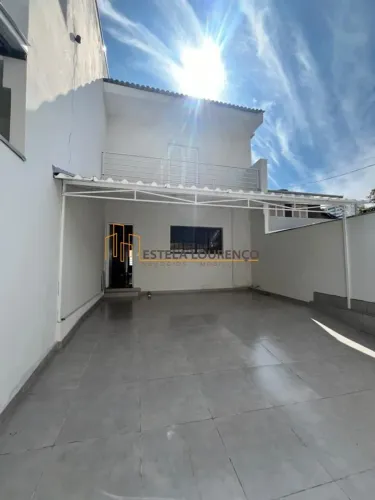 CASA NO JARDIM ESTORIL IV
