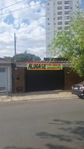 Casa para aluguel tem 250 metros quadrados com 5 quartos em Vila Gilda - Santo André - São