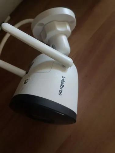 Vendo câmera de segurança usada uma vez tá nova