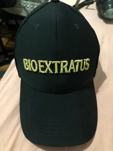 Boné exclusivo Bioextratos - Preto