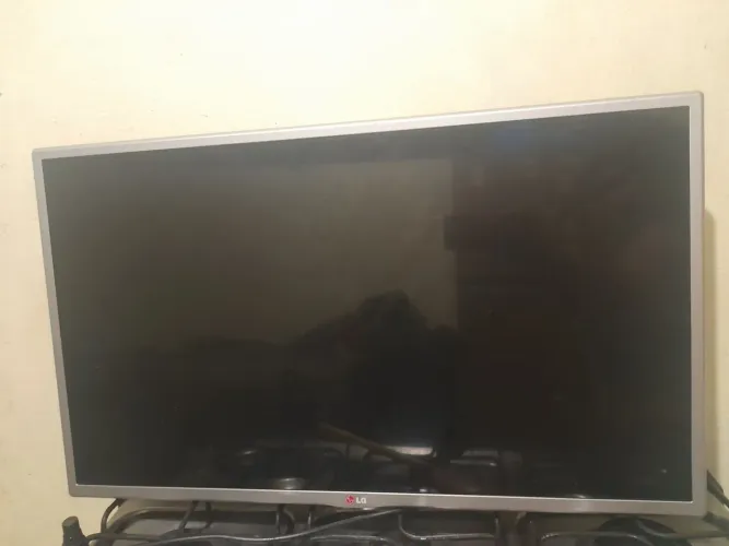 Tv LG 32 (não é smart)