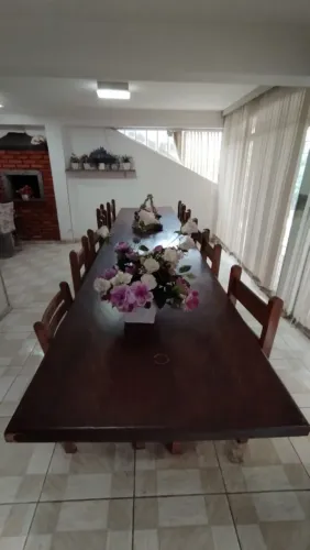 Mesa de jantar 12 lugares